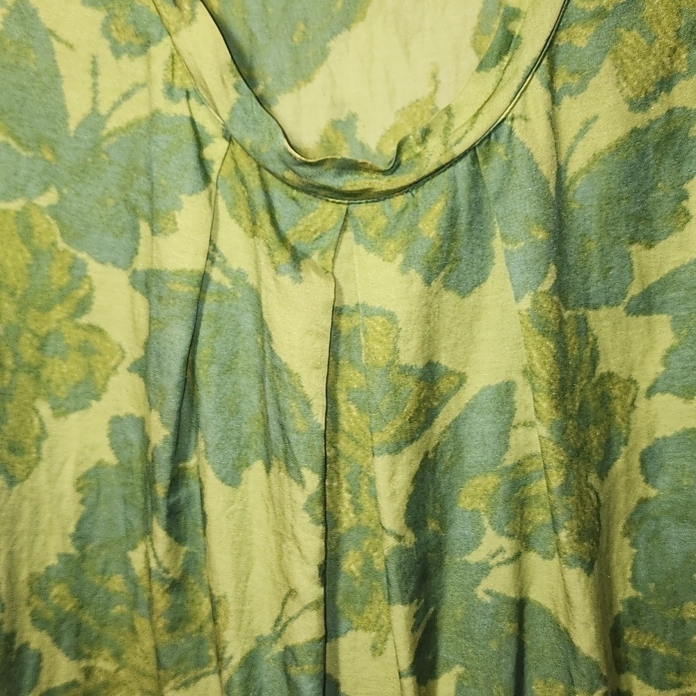 Talbots size 10 Silk / Cotton Blend Sleeveless Lightweight Green - Picture 2 of 6